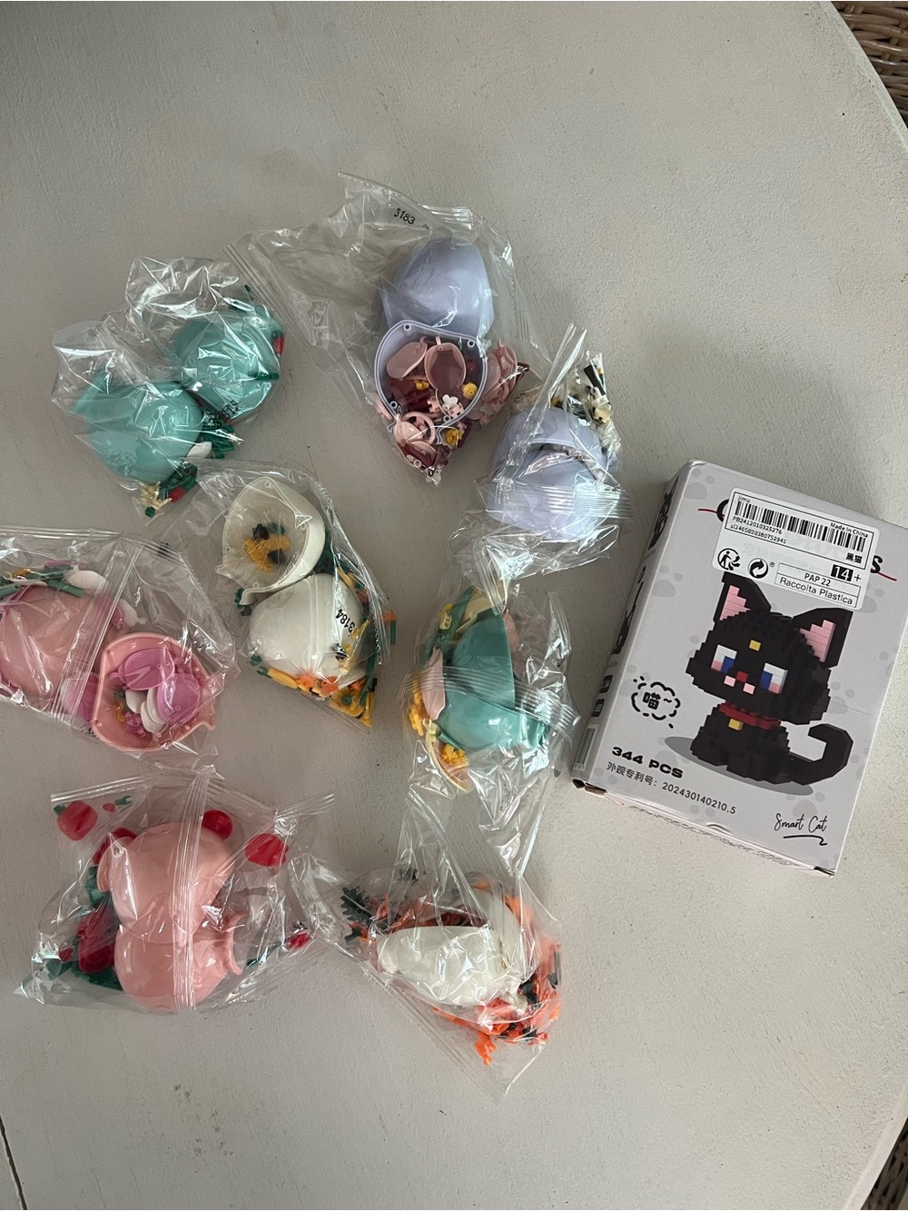 Pastel Blind Bag Surprise Mini Pet Figures - Multi Color Assortment